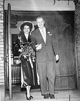 Newlyweds Gerald and Betty Ford depart Grace Episcopal Church following their wedding ceremony. Grand Rapids, Michigan. October 15, 1948.