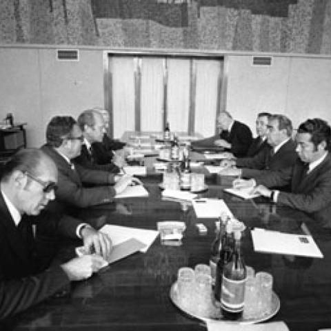 A2147-33. A meeting on the second day of the summit. November 24, 1974.