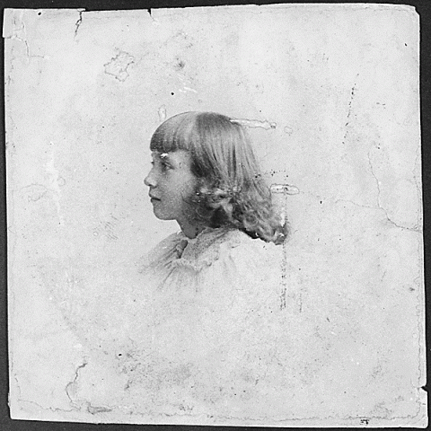 H0005-4. Dorothy Ayer Gardner. ca. 1899