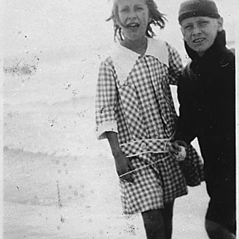 H0024-1. Gerald R. Ford, Jr. with his cousin Adele James. 1920.