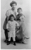 H0067-3. Hortense Neahr Bloomer with sons Robert (left) and William. 1916.