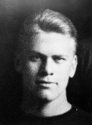 H0016-03. Gerald R. Ford, Jr., in football jersey. 1932