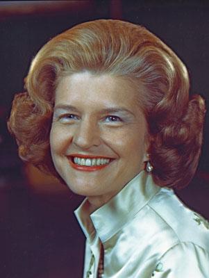 A7767. Portrait of First Lady Betty Ford.  ca. December 24, 1975.