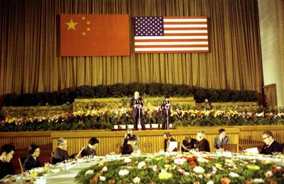A7580-04A. President Ford makes remarks at a Reciprocal Dinner in honor of the People's Republic of China Official Party that he and First Lady Betty Ford hosted in the Peking Room of the Great Hall of the People. Beijing, China. December 4, 1975.